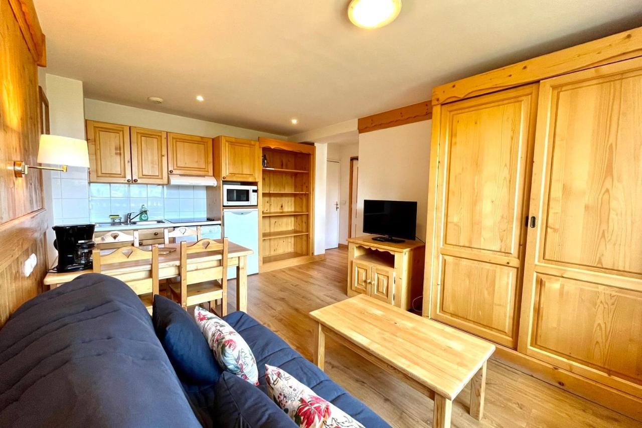 Cosy Chalet With Terrace 꽁블루 외부 사진
